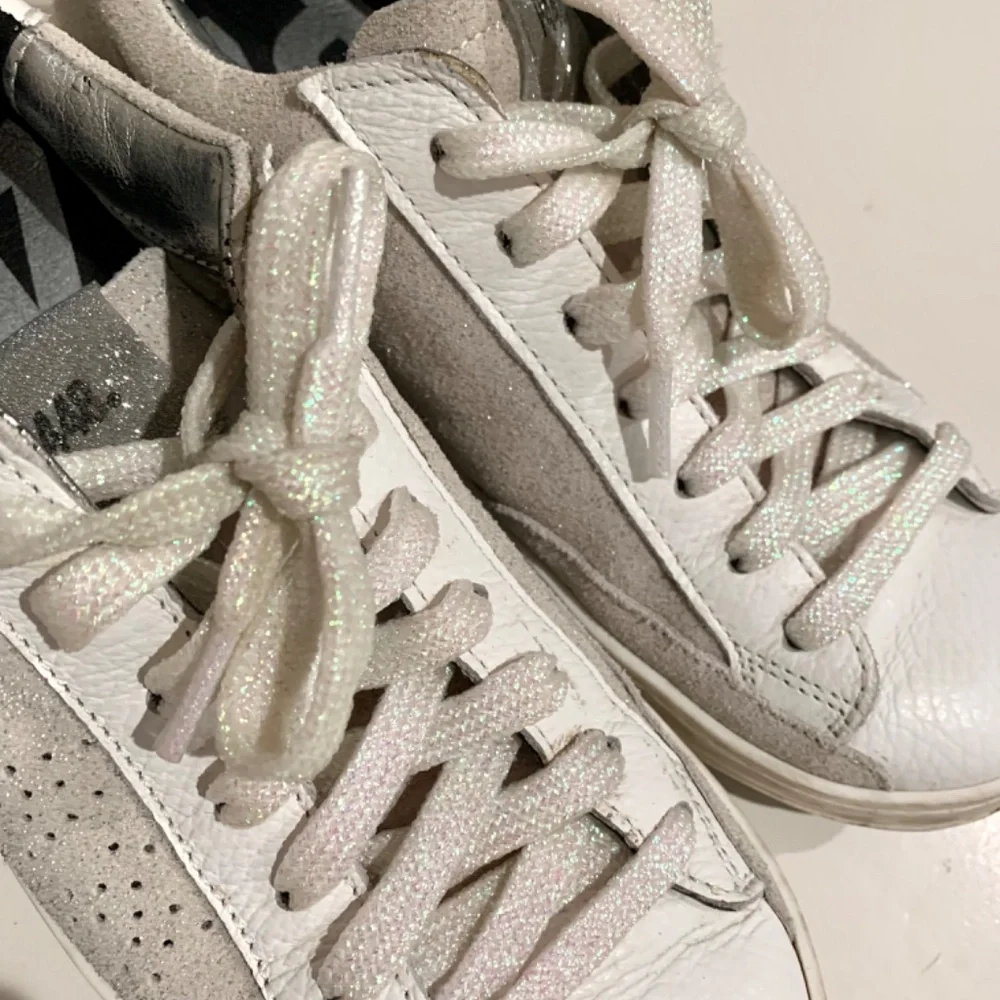 P448 John W Sneakers Softy White Glitter Laces Low-Top Shoes 38 US 7.5 8